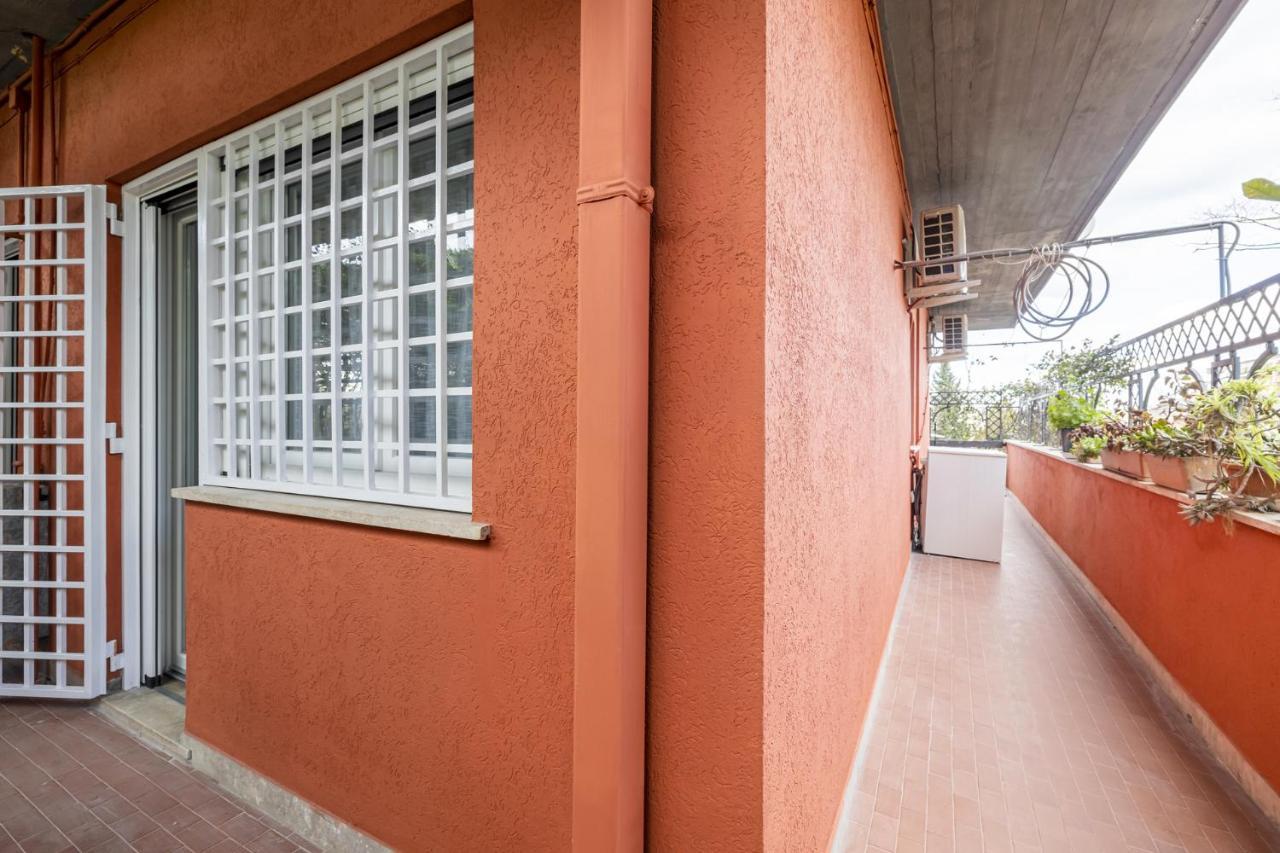 Luminoso Appartamento Con Terrazzo A La Storta Rome Buitenkant foto
